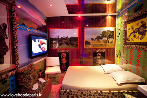 Love_Hotel_case_africaine-2