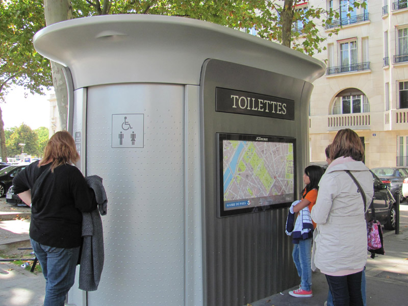 Öffentliche Toilette Paris