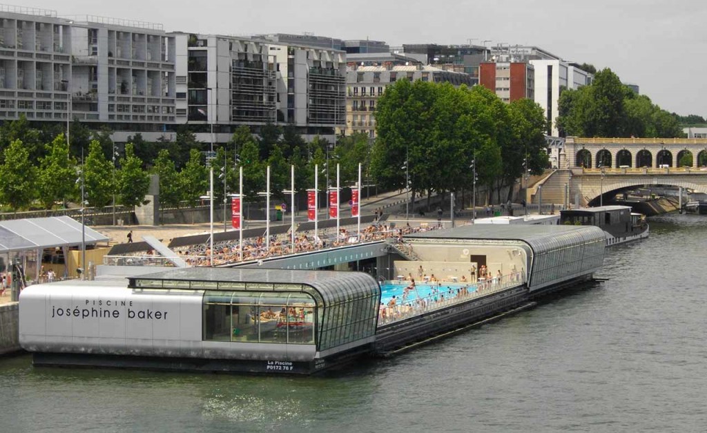 Schwimmbad Joséphine Baker Paris Quai de la Gare