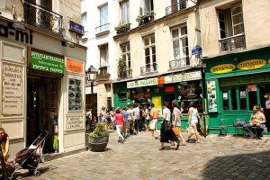 Rue des Rosiers Paris