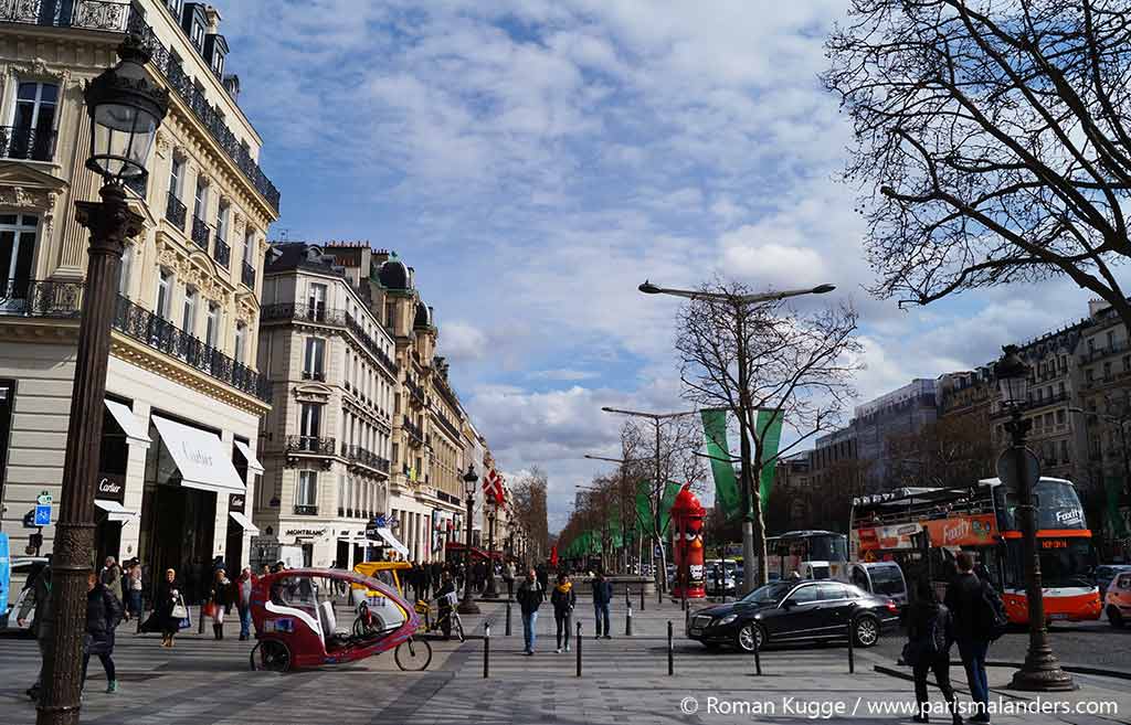 Shopping Champs-Elysées Paris