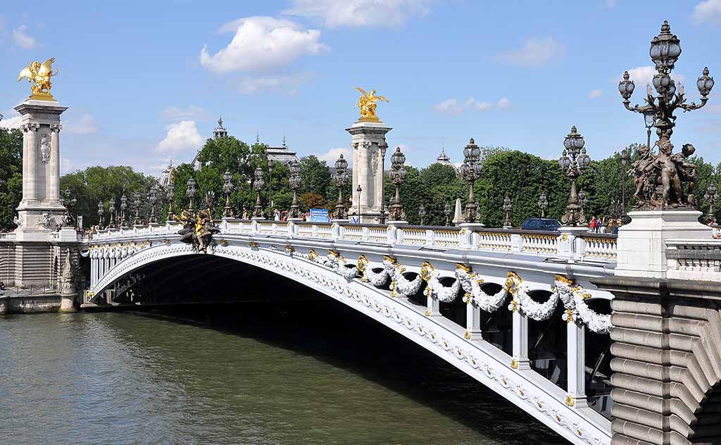 Brücke Pont Alexandre III in Paris