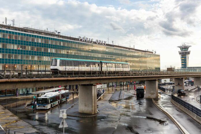Flughafentransfer Paris Orly