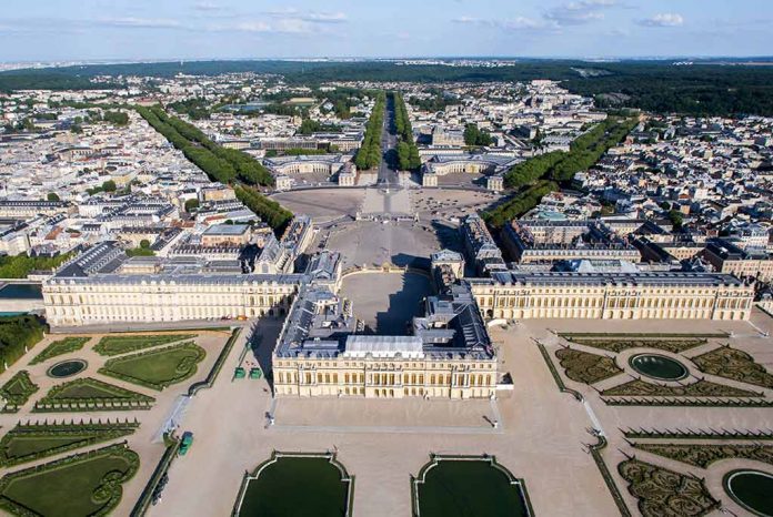 Oeffnungszeiten Versailles