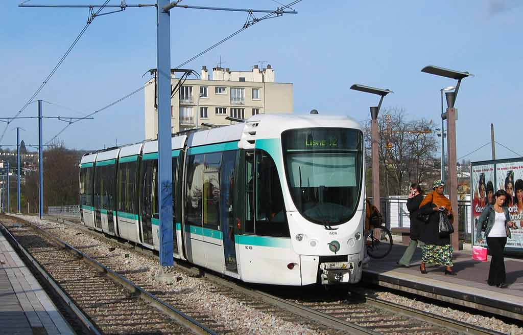 Strassenbahn Paris Tram Flughafen Orly Transfer