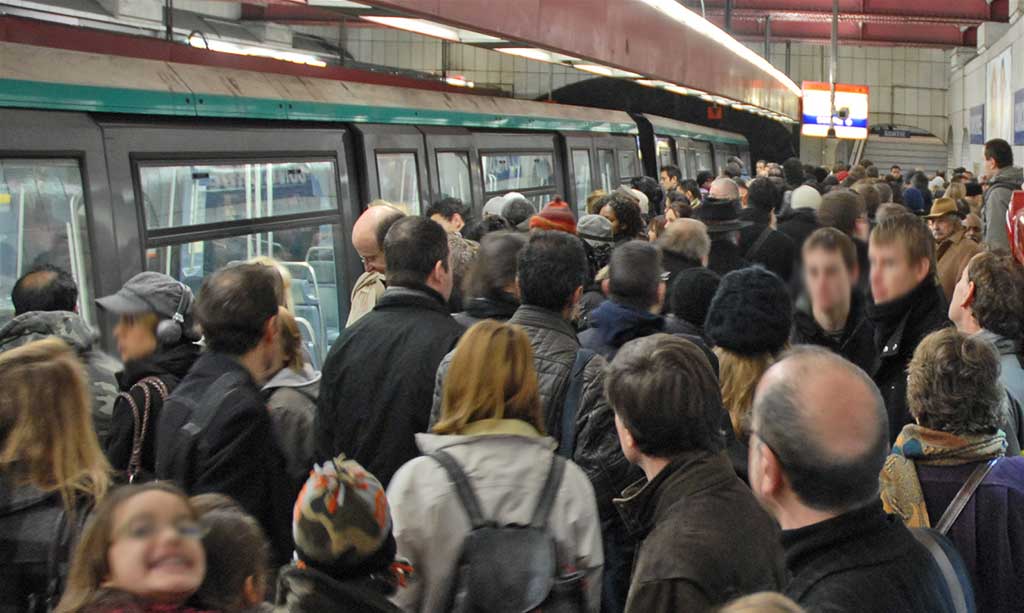 Taschendiebe Paris Pickpockets Metro