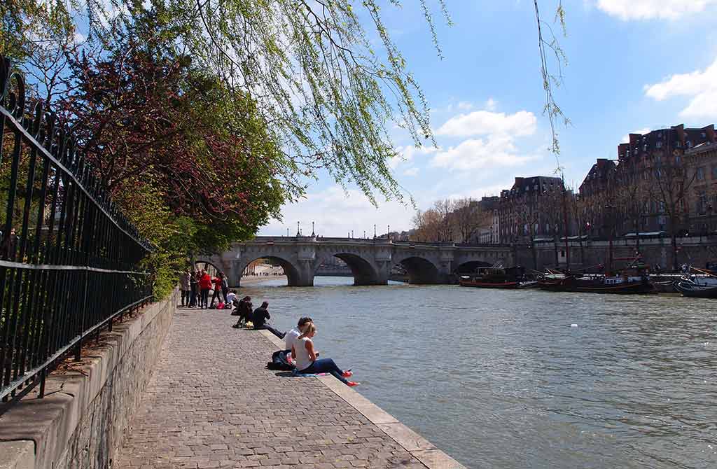 Seine Ufer Spaziergang Paris Romantisch