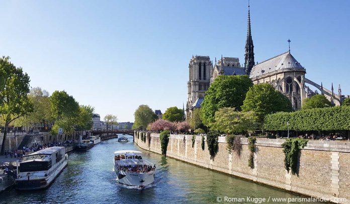 Notre Dame Bootsfahrt Paris