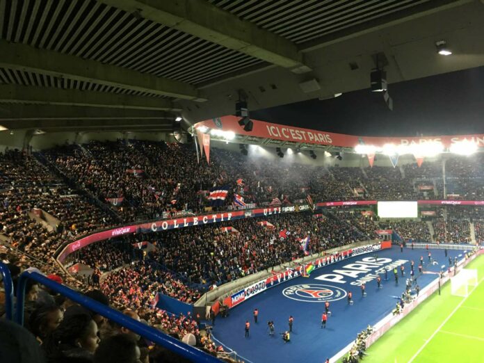 Stadiontour Sporttour Paris PSG Parc des Princes